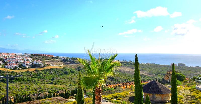 Foto 8937bbb9-b1a4-448d-9d04-197e15b58df5. Apartment with heating pool in Chullera Manilva