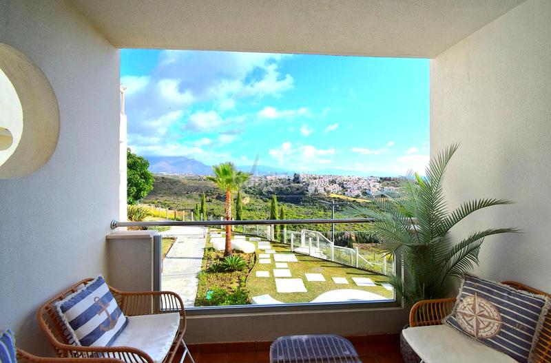 Foto 9fb87f6e-3db4-4c93-a10b-3d8b2acccf42. Apartment with heating pool in Chullera Manilva