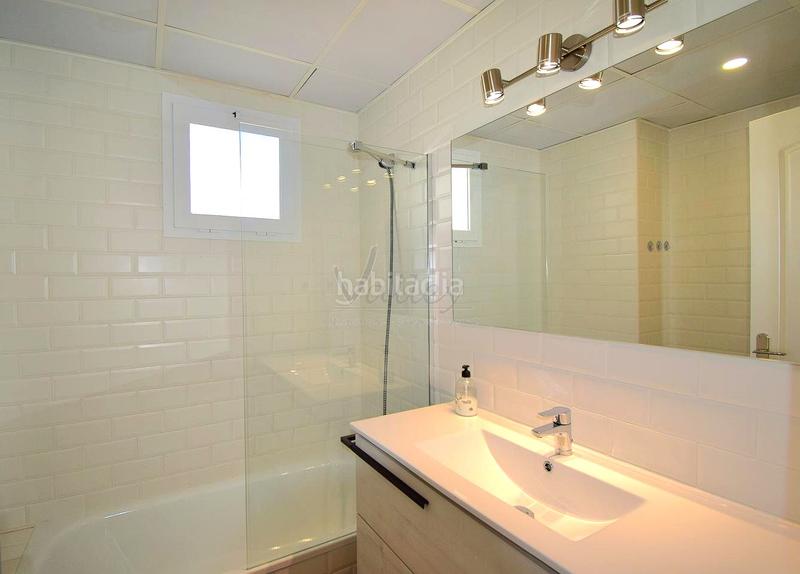 Foto fdc8731c-7b4a-480a-8e0b-48c03f6640ba. Apartment with heating pool in Chullera Manilva