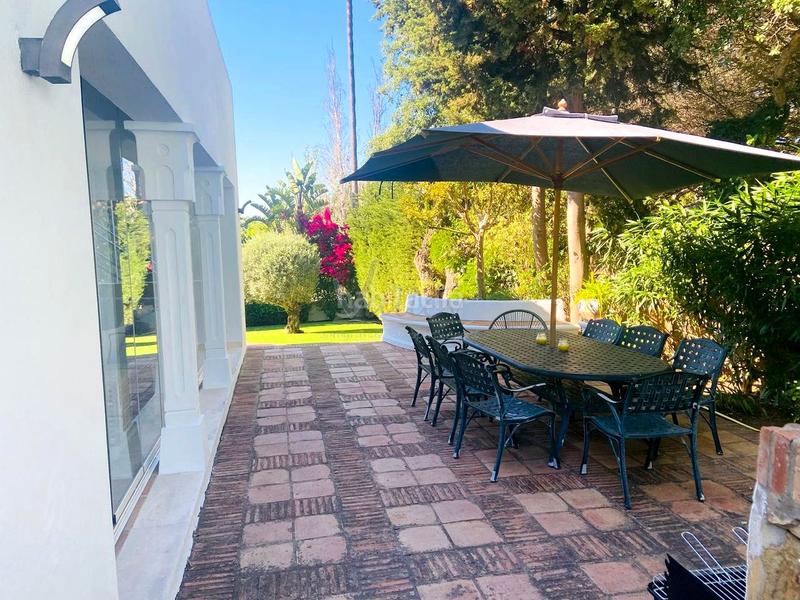 Foto 447ad02b-e4b1-4bba-8716-e77964f62929. Haus mit pool in Sotogrande costa Sotogrande