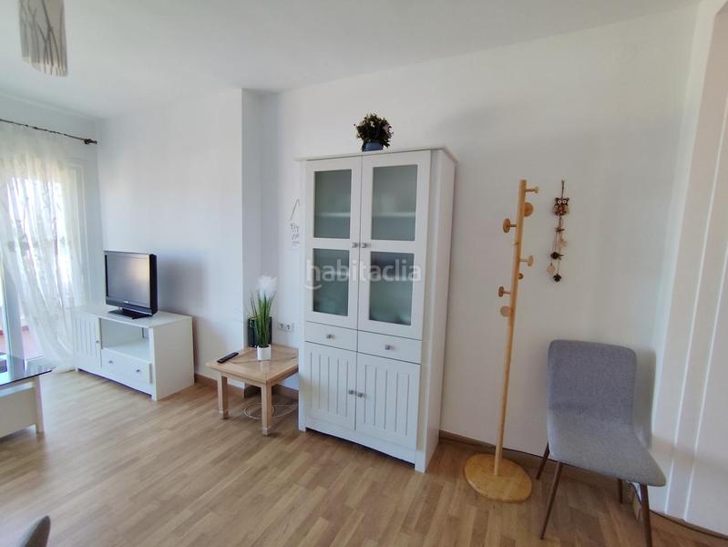 Foto 53918702-3e49-488d-ac9f-002f24b5ed08. Alquiler piso alquiler apartamento en torreguadiaro en Sotogrande