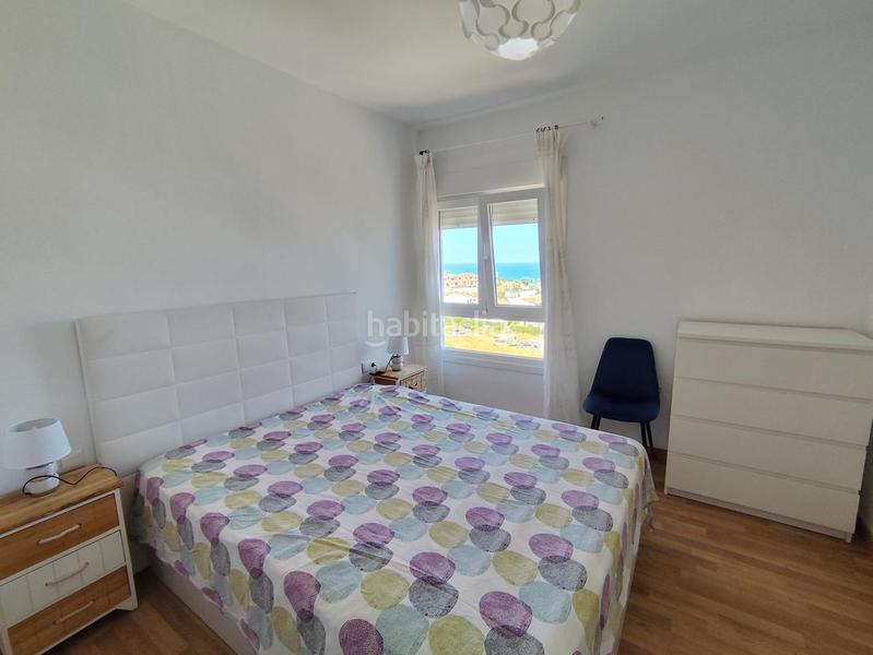 Foto 91e6357a-fe1a-4f7c-b6f4-b7b050f3385a. Alquiler piso alquiler apartamento en torreguadiaro en Sotogrande