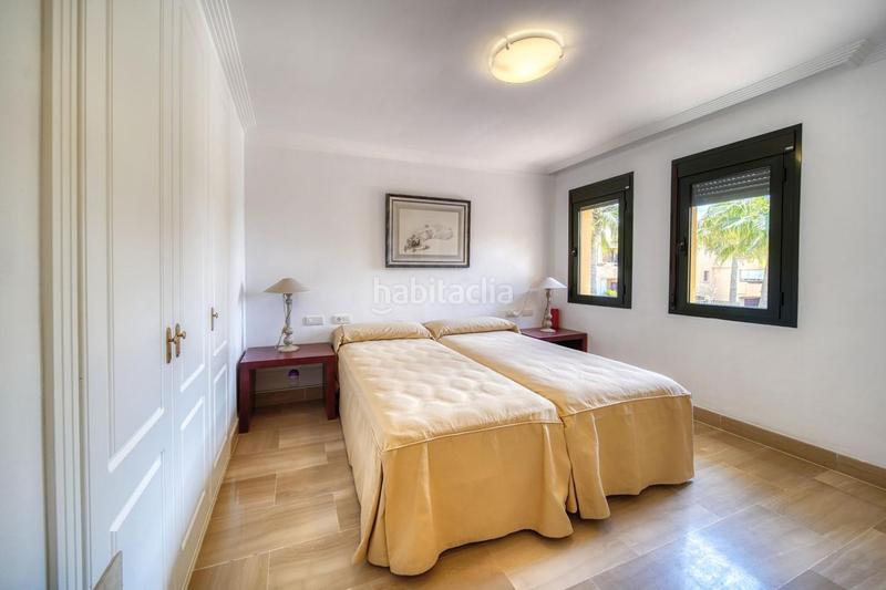 Foto bced6fb9-43db-46f2-aafb-f9b2d00f4703. Etagenwohnung mit parking pool in Sotogrande alto Sotogrande