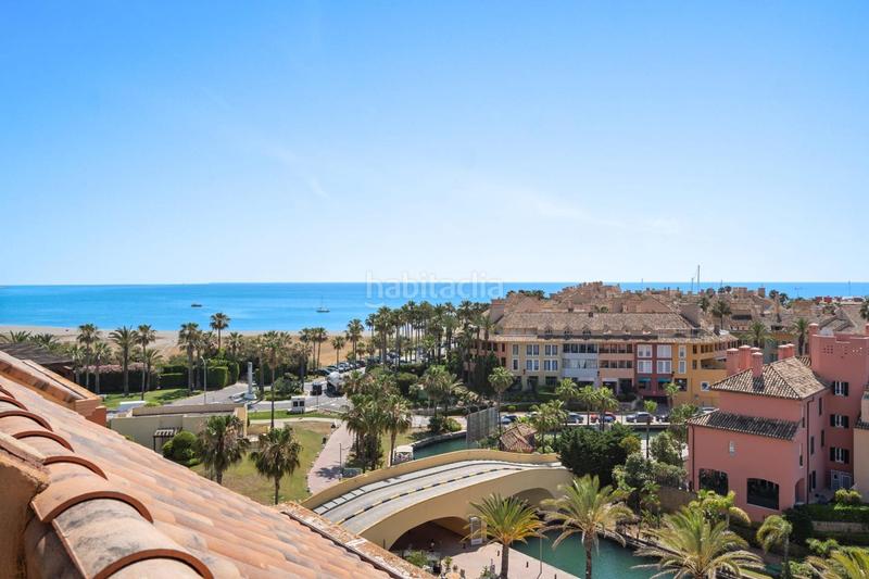 Foto 4ead7b22-77de-407f-90fb-fab0832a943d. Àtic amb aparcament piscina a puerto de Sotogrande-la marina Sotogrande