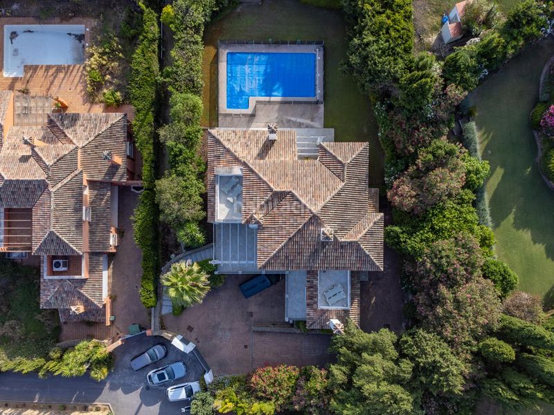 Foto 56e77282-652b-4f07-9985-e9d6d5798223. Casa amb piscina a Sotogrande costa Sotogrande