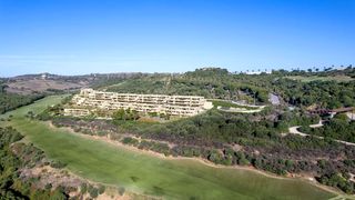 Pis  De la hacienda. Venta de apartamentos en atria alcaidesa.