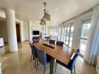 Piso  Príncipe de asturias. Venta de piso en avenida príncipe de asturias, la línea de la co