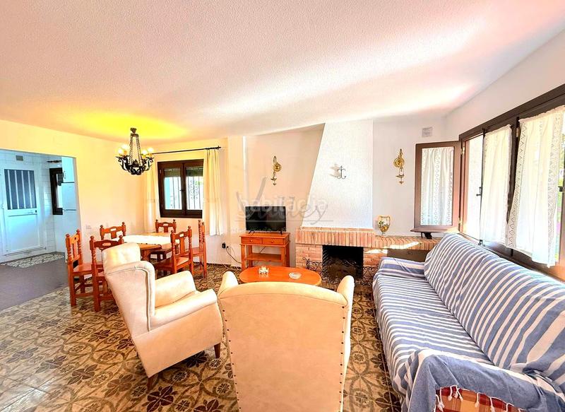 Foto 1737b743-de57-4336-bf97-c834a5b17cb3. Alquiler apartamento en Torreguadiaro-San Diego Sotogrande