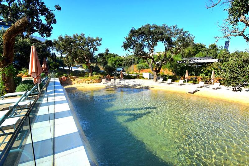 Foto e957a4a4-e2f2-4e3a-9577-98a274d14c02. Piccolo appartamento con riscaldamento parcheggio piscina in Sotogrande