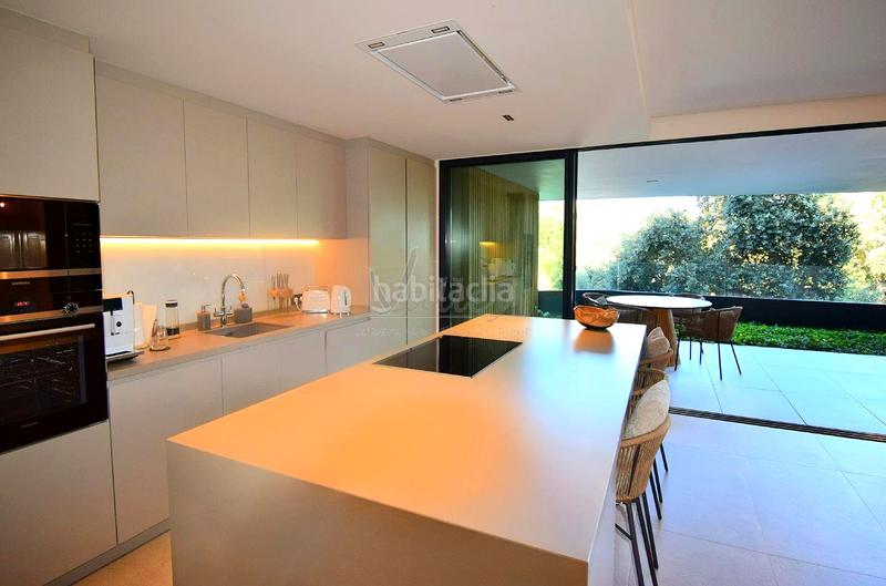 Foto ea6b80fc-c872-4479-bd65-15115924a55b. Piccolo appartamento con riscaldamento parcheggio piscina in Sotogrande