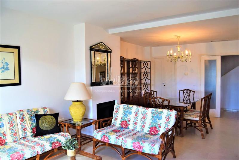 Foto 1cb8ce29-8247-48e8-ba2f-74c3d3eea810. Location duplex avec parking dans puerto de Sotogrande-la marina Sotogrande