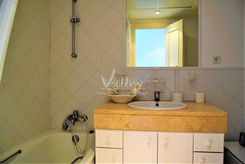 Foto 5cf45559-e911-4196-a161-c46b868c7885. Location duplex avec parking dans puerto de Sotogrande-la marina Sotogrande