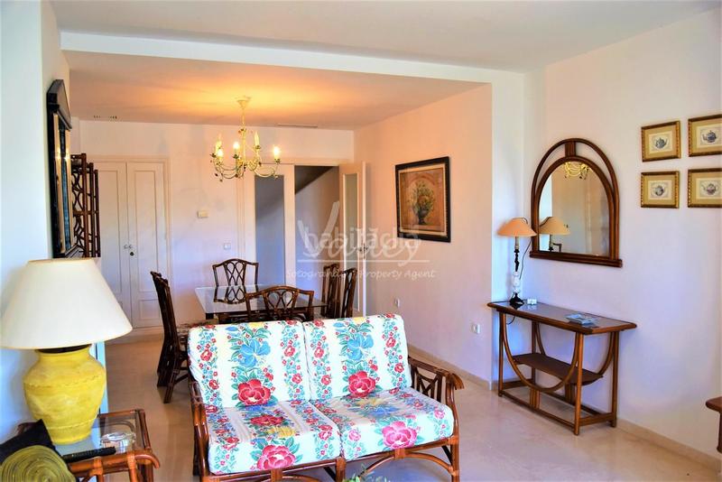 Foto c4fccb6e-0676-4b07-a375-06b198b1fbb7. Miete zweistöckige wohnung mit parking in puerto de Sotogrande-la marina Sotogrande