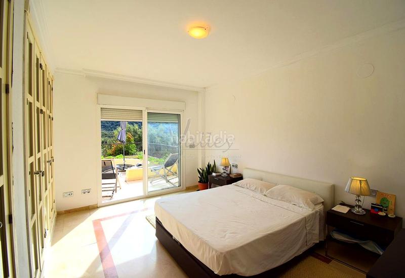 Foto 2799ddb8-e49c-4c74-94b5-5f1dbc9595d9. Apartamento venta de apartamento en san roque club. en Sotogrande