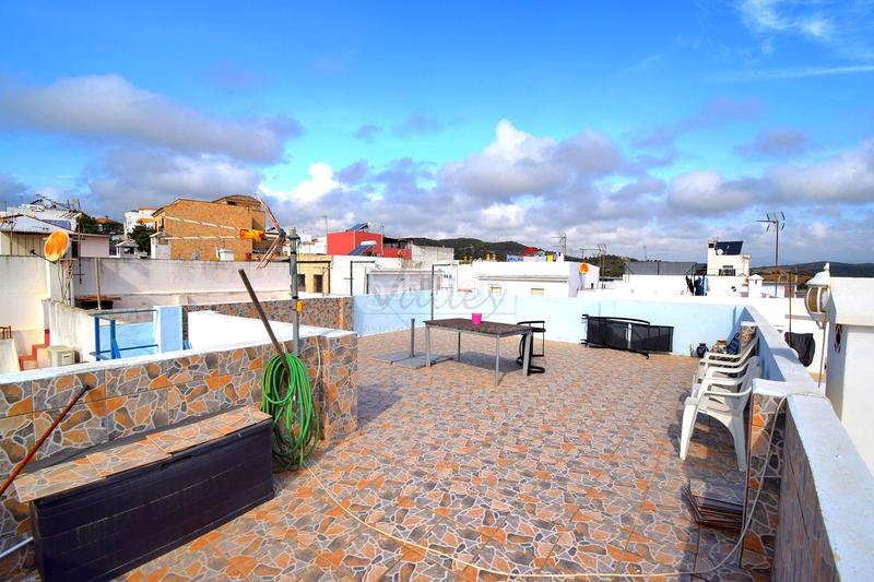 Foto fa2258a7-6173-49aa-acf3-7ae9d5025c60. Haus in San Enrique-Guadiaro-Pueblo Nuevo Sotogrande