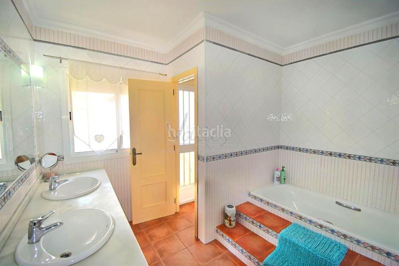 Foto acd0da1a-b36e-42a0-8bff-eb07cd19fa1e. Maison dans San Enrique-Guadiaro-Pueblo Nuevo Sotogrande