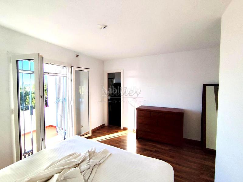 Foto 1aa9f5a0-3d8f-4cf6-8bb1-f5be15028ebc. Casa adossada a San Enrique-Guadiaro-Pueblo Nuevo Sotogrande