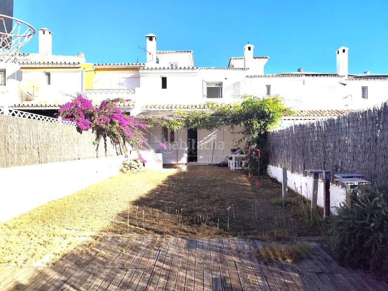 Foto a3c39b1c-41b7-4591-8819-8786b3750b5b. Casa adossada a San Enrique-Guadiaro-Pueblo Nuevo Sotogrande