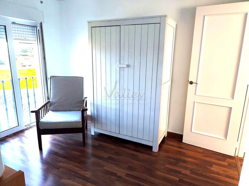 Foto e3e3e4c6-95d5-414e-a143-19100ef27817. Casa adossada a San Enrique-Guadiaro-Pueblo Nuevo Sotogrande