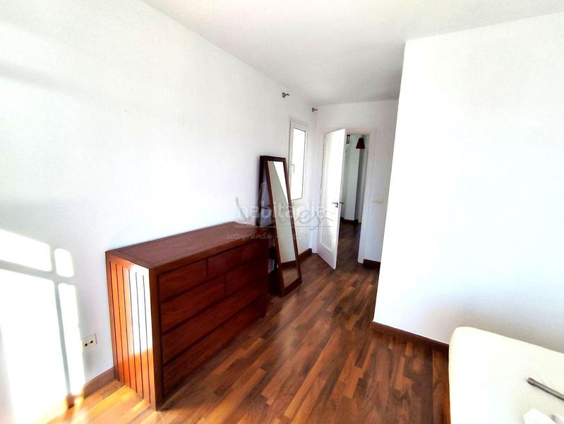 Foto e763b817-206c-4edf-91f1-ac941c5f4eff. Casa adossada a San Enrique-Guadiaro-Pueblo Nuevo Sotogrande