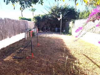 Reihenhaus  Urbanización altos de la cañada. Magnífica vivienda ubicada en la exclusiva urbanización altos de