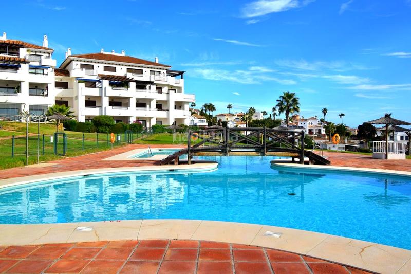 Foto 2a192a0a-ac01-4420-b760-08be6eed9741. Apartament amb aparcament piscina a La Alcaidesa