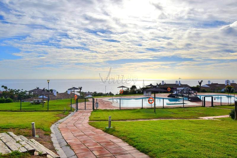 Foto 2acf56eb-7f5c-4f45-8fed-13c6276dd5fc. Apartament amb aparcament piscina a La Alcaidesa