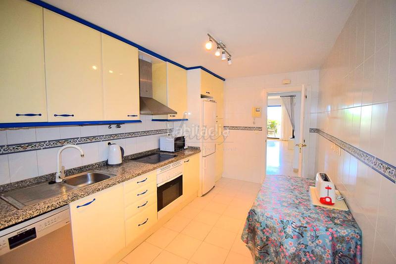 Foto 71ee81eb-28bc-41e0-8399-c8495876655a. Apartament amb aparcament piscina a La Alcaidesa