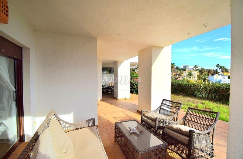 Foto 7f4f2327-2dc0-4c33-94b6-75061cd11422. Apartament amb aparcament piscina a La Alcaidesa