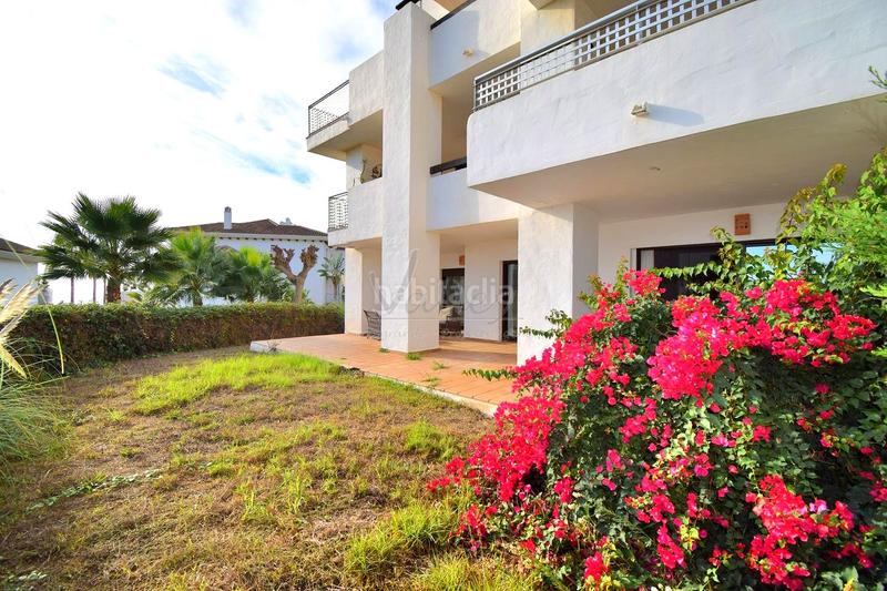 Foto eb8b66e3-6529-44af-b0ff-21180884ba21. Apartament amb aparcament piscina a La Alcaidesa