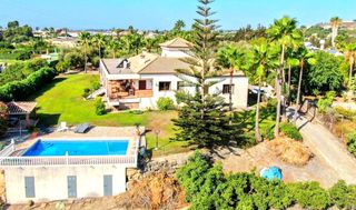 Masía  Alberdina. Exclusiva finca en el padrón, estepona