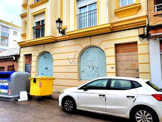 Miete Geschäftsraum  Del clavel. Alquiler de local comercial de 216,94 m ubicado en pleno centro