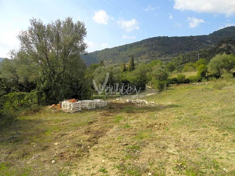 Foto b1397546-b20c-42ad-9ce2-13f1ea6dd489. Finca rústica a Genalguacil