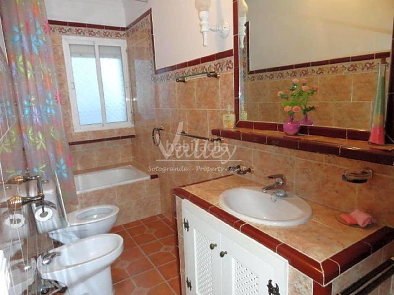 Foto 88082368-3a7f-4f86-a67e-aab128da915d. Edifici a San Enrique-Guadiaro-Pueblo Nuevo Sotogrande