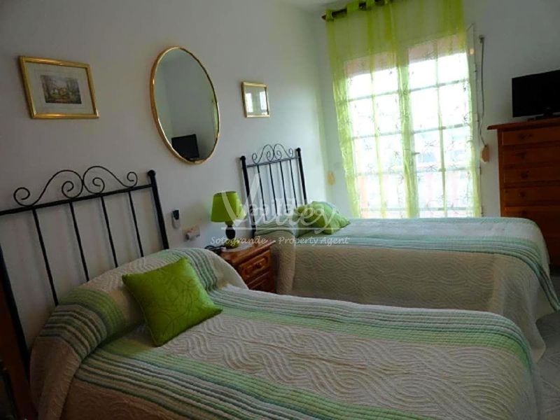 Foto abd22222-20d0-40ff-9cbd-0036011e27ef. Edifici a San Enrique-Guadiaro-Pueblo Nuevo Sotogrande