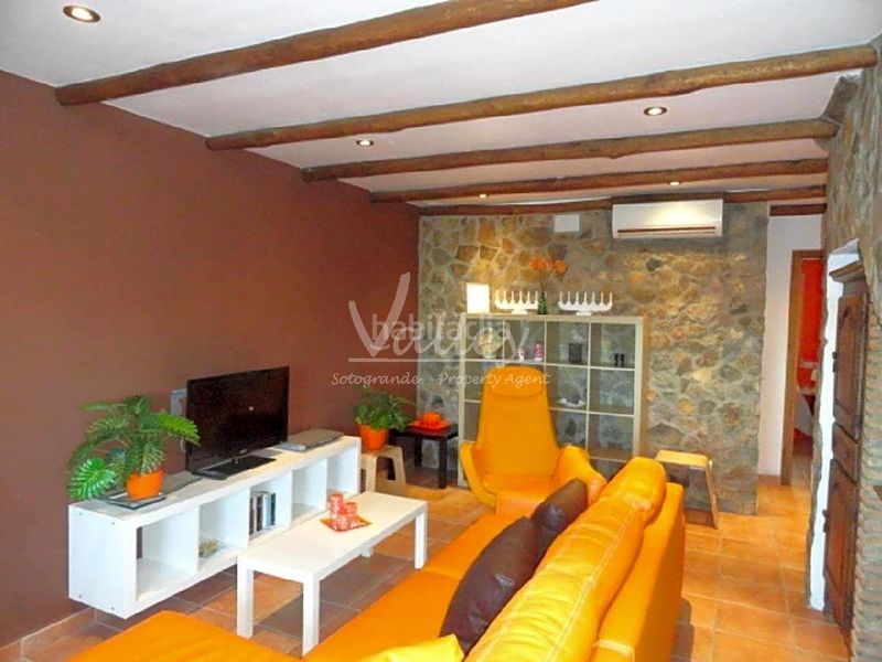 Foto e2da4ae3-6d91-4811-948f-11b5640f634e. Edifici a San Enrique-Guadiaro-Pueblo Nuevo Sotogrande