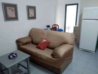 Haus in San Enrique-Guadiaro-Pueblo Nuevo. Venta de casa ideal para inversión en guadiaro