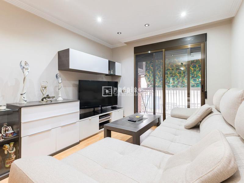 Foto 2fd844d7-c9c1-480d-abf9-2dff85176641. Etagenwohnung mit parking in El Grau Valencia