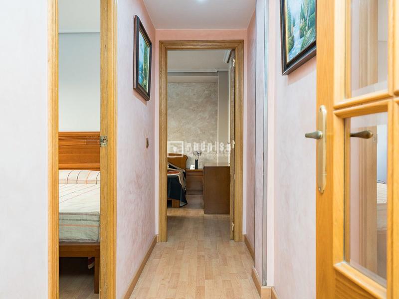 Foto 37c22458-8f40-40ac-a3ad-48759f9919a4. Etagenwohnung mit parking in El Grau Valencia