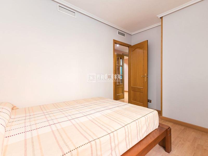 Foto 9ae44c13-e94f-4067-a548-5f1bc25871b8. Etagenwohnung mit parking in El Grau Valencia