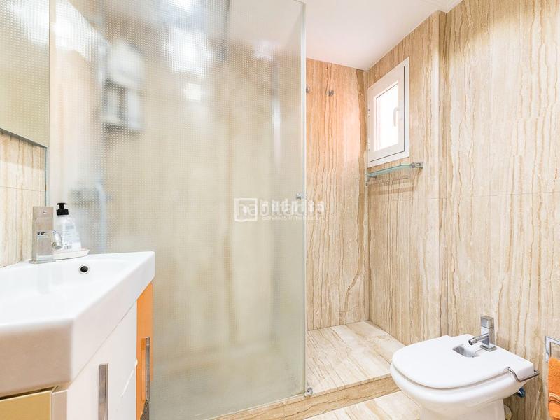 Foto 9df4cdcf-ea46-4479-b9bc-9af8f6acc72a. Etagenwohnung mit parking in El Grau Valencia