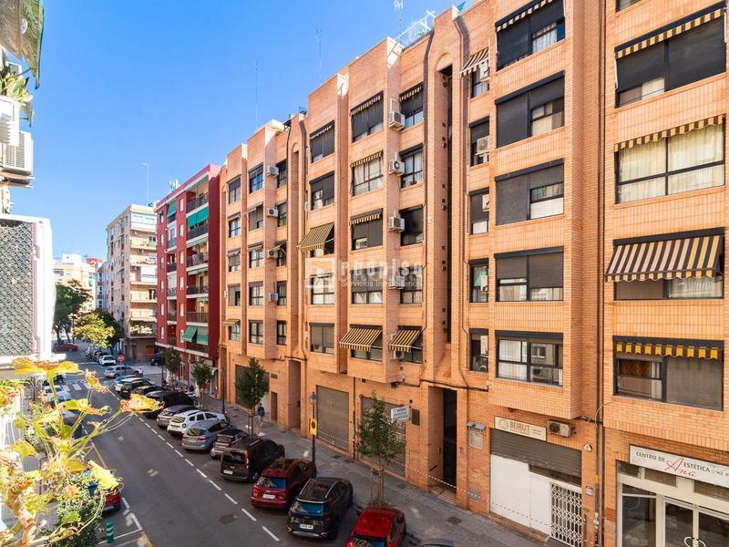Foto 3a3776f1-622f-4f8d-9650-cbfb0a3c638c. Appartamento in El Grau Valencia