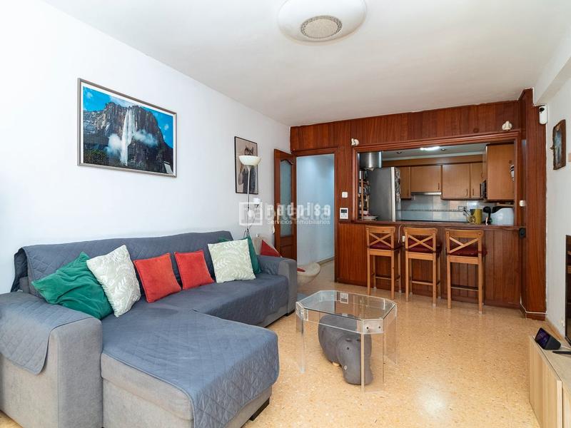 Foto cef6b323-2850-4cc2-9518-86b2e5e17bcb. Appartamento in El Grau Valencia