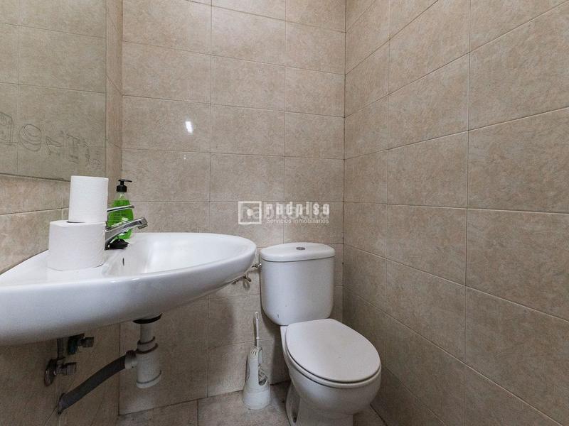 Foto 0f36ef68-8826-42fa-9ab8-7de7bf933863. Geschäftsraum in Aiora Valencia