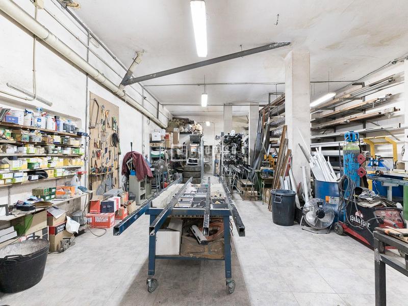 Foto da4ee6c2-f48f-42fa-82bc-9af0a37b52f4. Geschäftsraum in Aiora Valencia