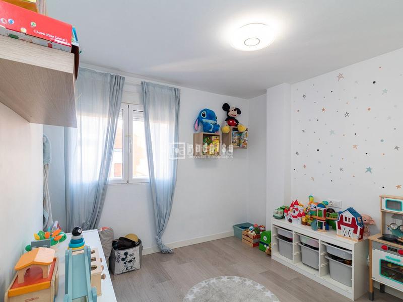 Foto 43533e82-acc5-4549-8a83-fef29ddfdd60. Piso  reformado en 7ma planta a la venta en El Grau Valencia