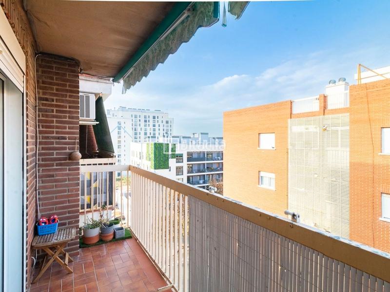 Foto 987a2d36-d024-4c70-94a8-58140aab96e1. Piso  reformado en 7ma planta a la venta en El Grau Valencia