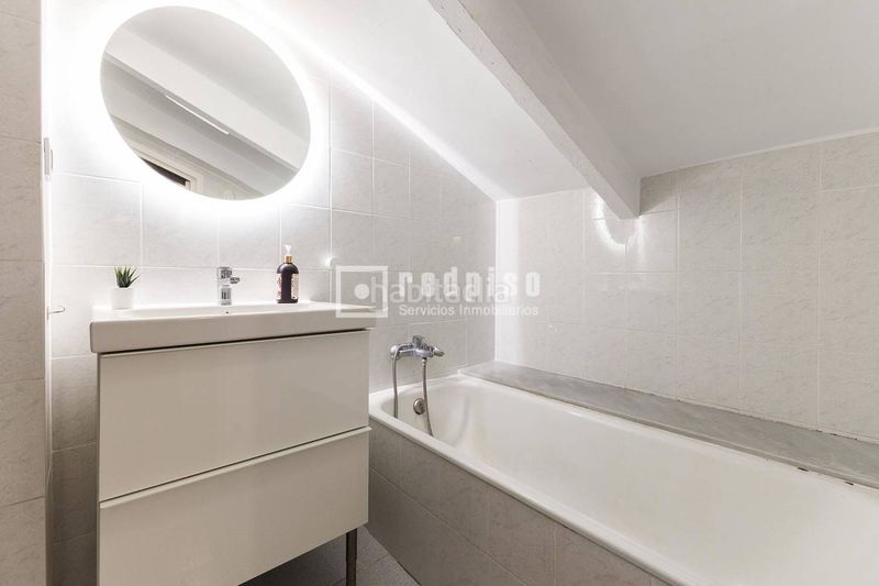Foto f2cb9505-94af-4172-a47b-c041d83129d7. Pis a Aiora Valencia