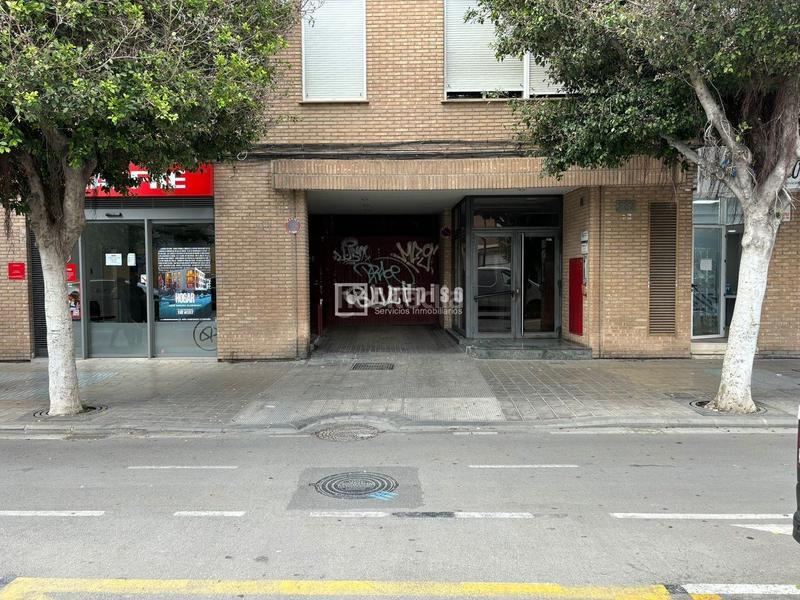 Foto 92d0d42f-e9c8-4614-b92b-ec65211836d7. Autoparkplatz in El Grau Valencia