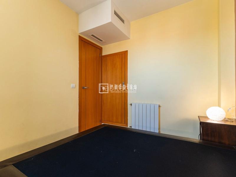 Foto 129a1c42-b707-402a-a52f-41af89cd91a0. Dúplex atico duplex en venta en av. francia en Penya-Roja - Avda. Francia Valencia